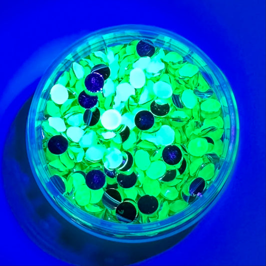 Neon Green Resin Round Flat Back Rhinestones