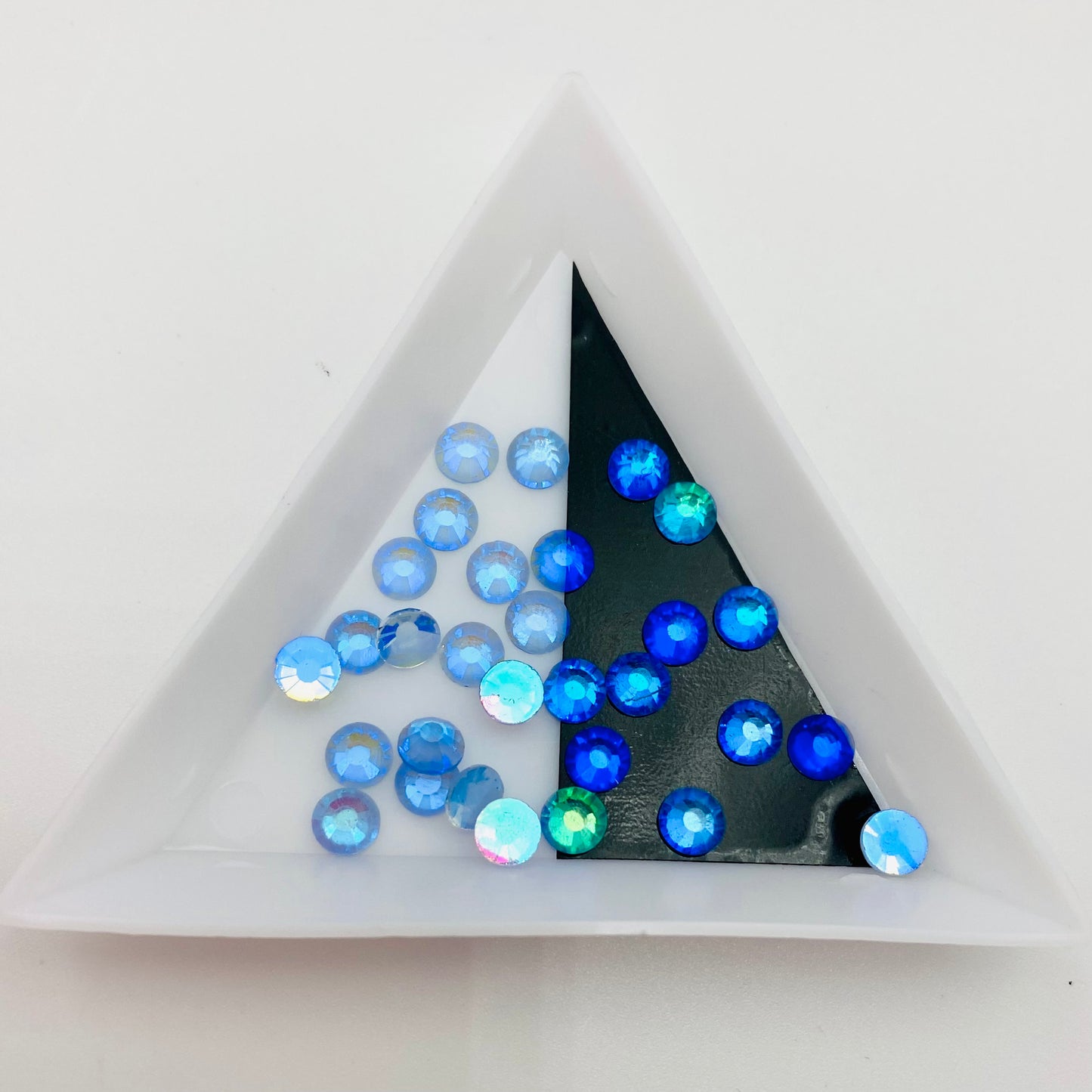 Magic Light Sapphire Glass Crystals