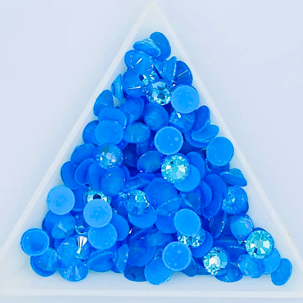 Luminous Sapphire AB Round Glass Flatback Crystals