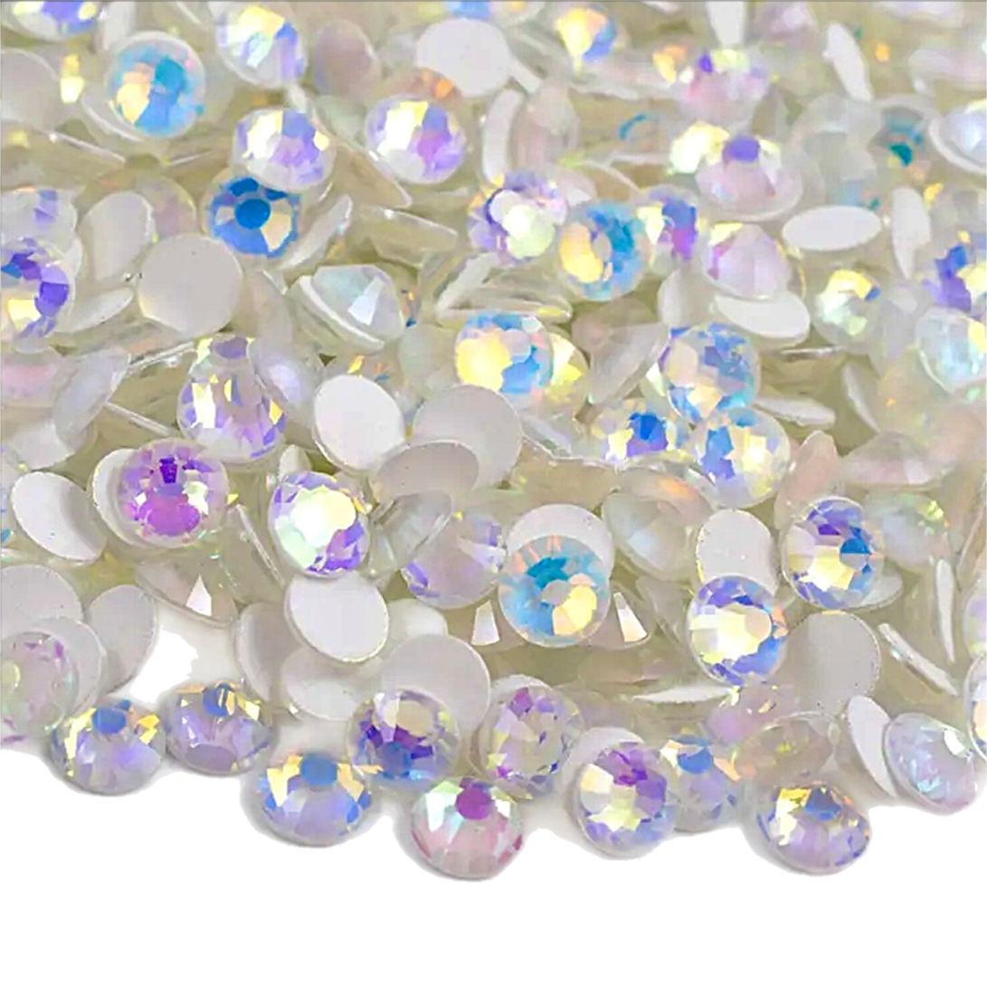 Luminous White Opal Round Glass Flatback Crystals